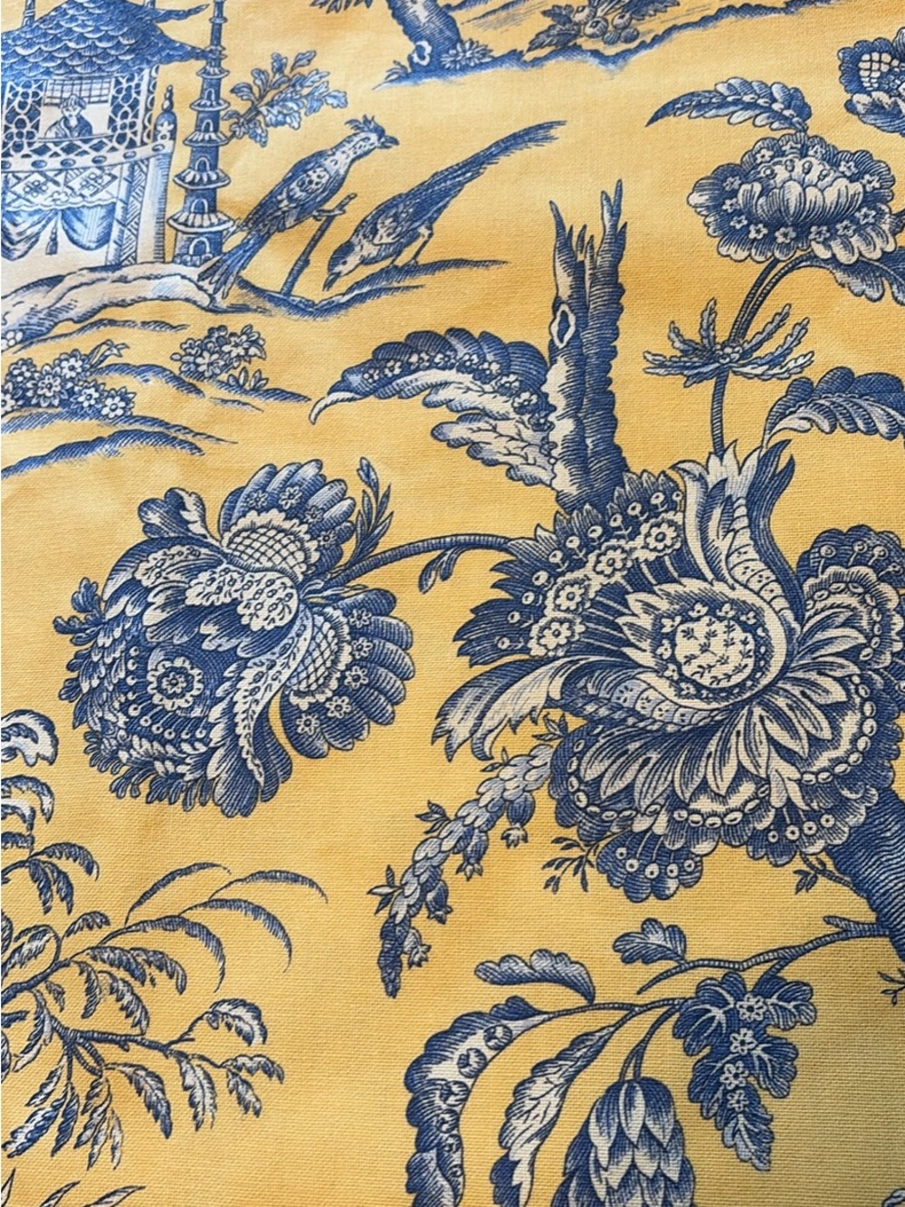 Poupon et Bleu de France Chinoiserie Ming Fabric - Picture 3 of 6